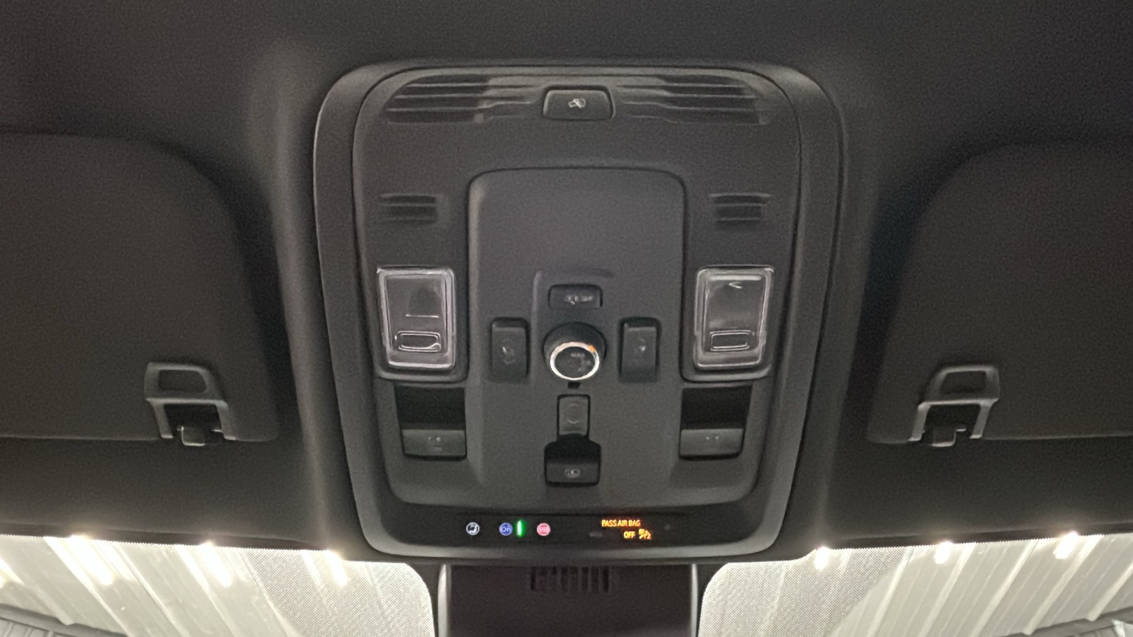 2025 Gmc Yukon Denali Ultimate photo 31