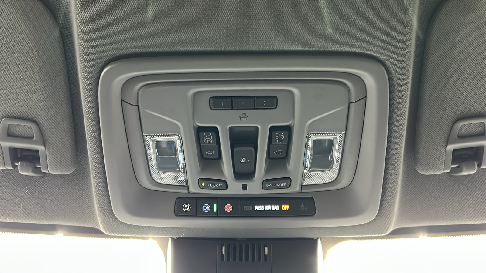 2025 Gmc Sierra 1500 SLT photo 33