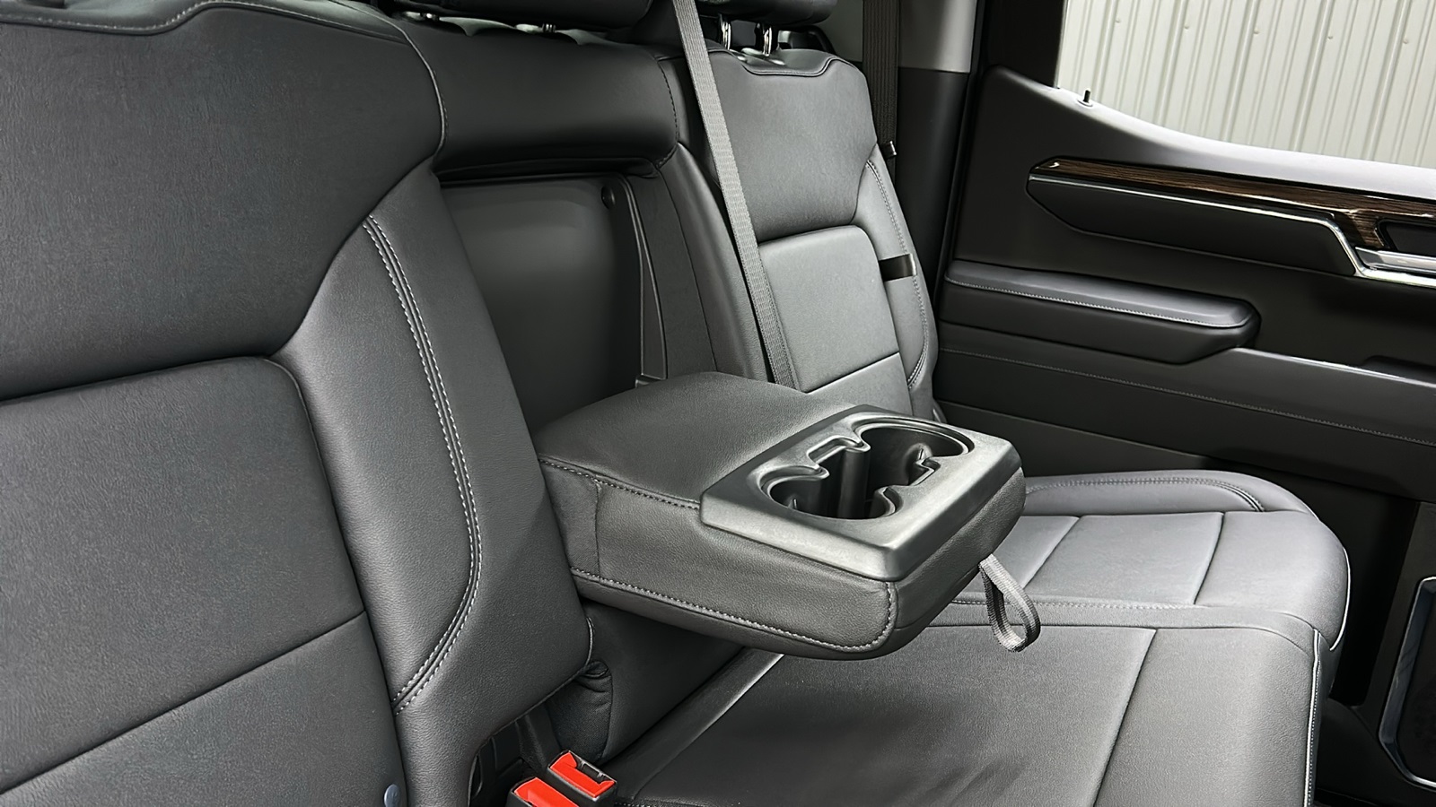 2025 Chevrolet Silverado 1500 LT Trail Boss photo 36