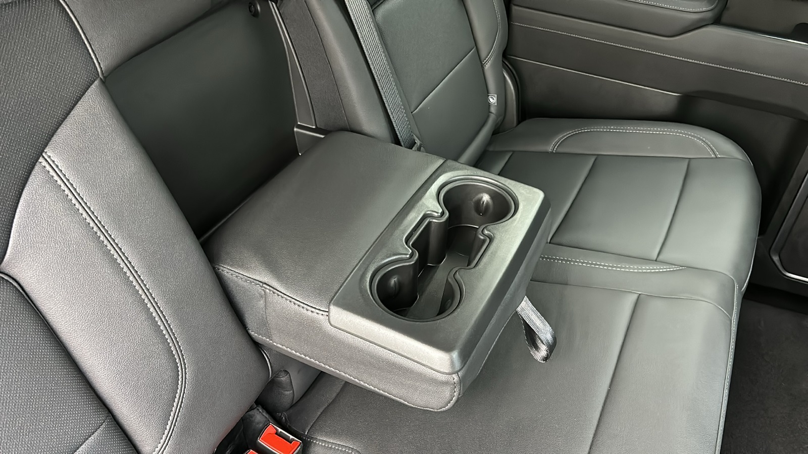 2025 Gmc Sierra 1500 SLT photo 41