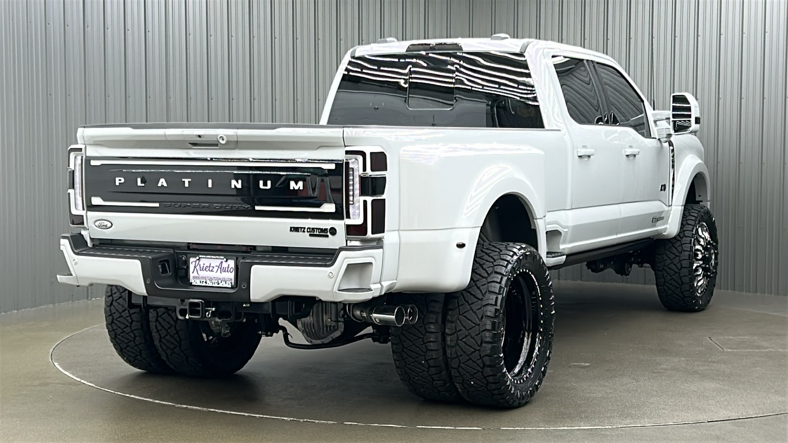 2025 Ford F-450 photo 5