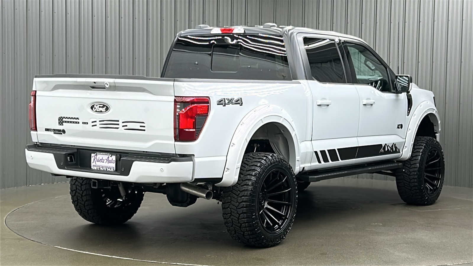 2025 Ford F-150 XLT photo 5