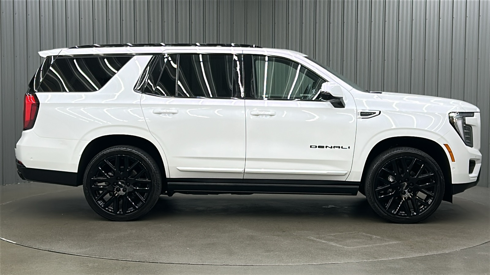 2025 Gmc Yukon Denali Ultimate photo 5