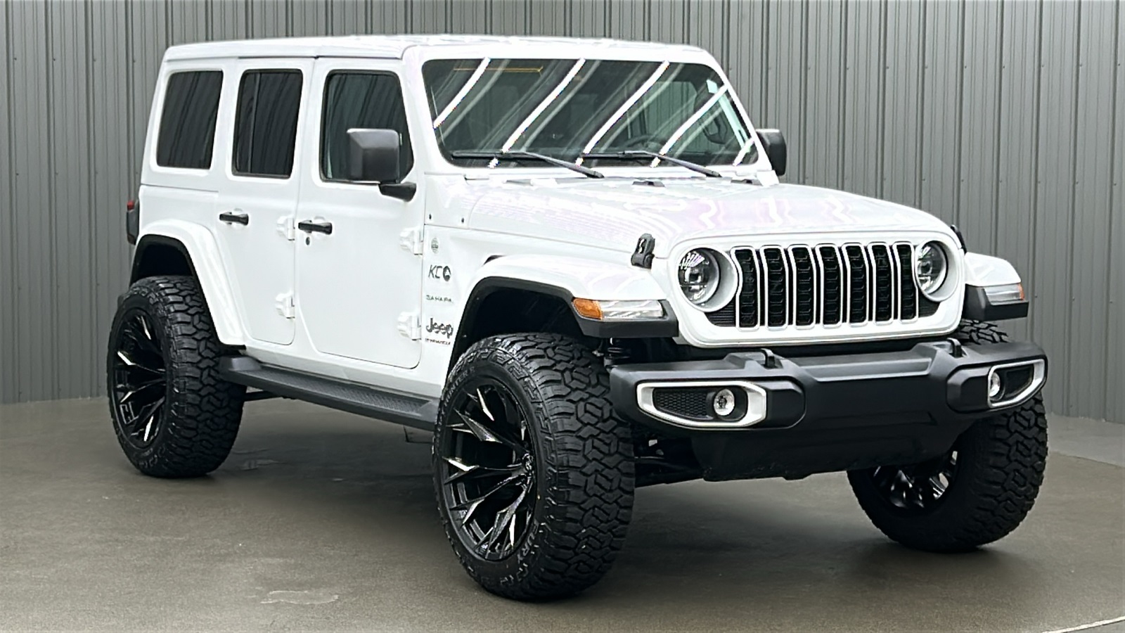2024 Jeep Wrangler Sahara W photo 7