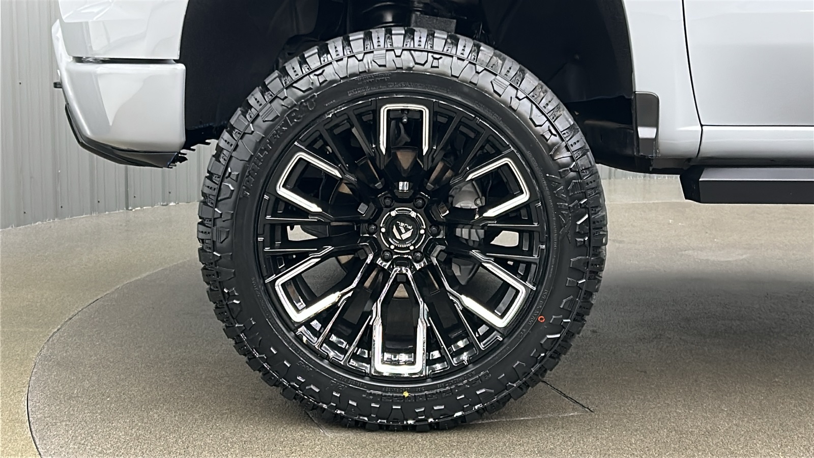 2024 Chevrolet Silverado 1500 RST Z71 photo 10
