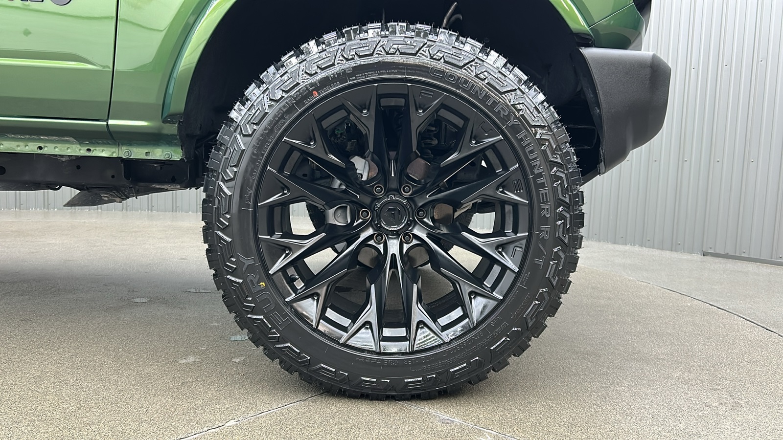 2022 Ford Bronco Outer Banks photo 10