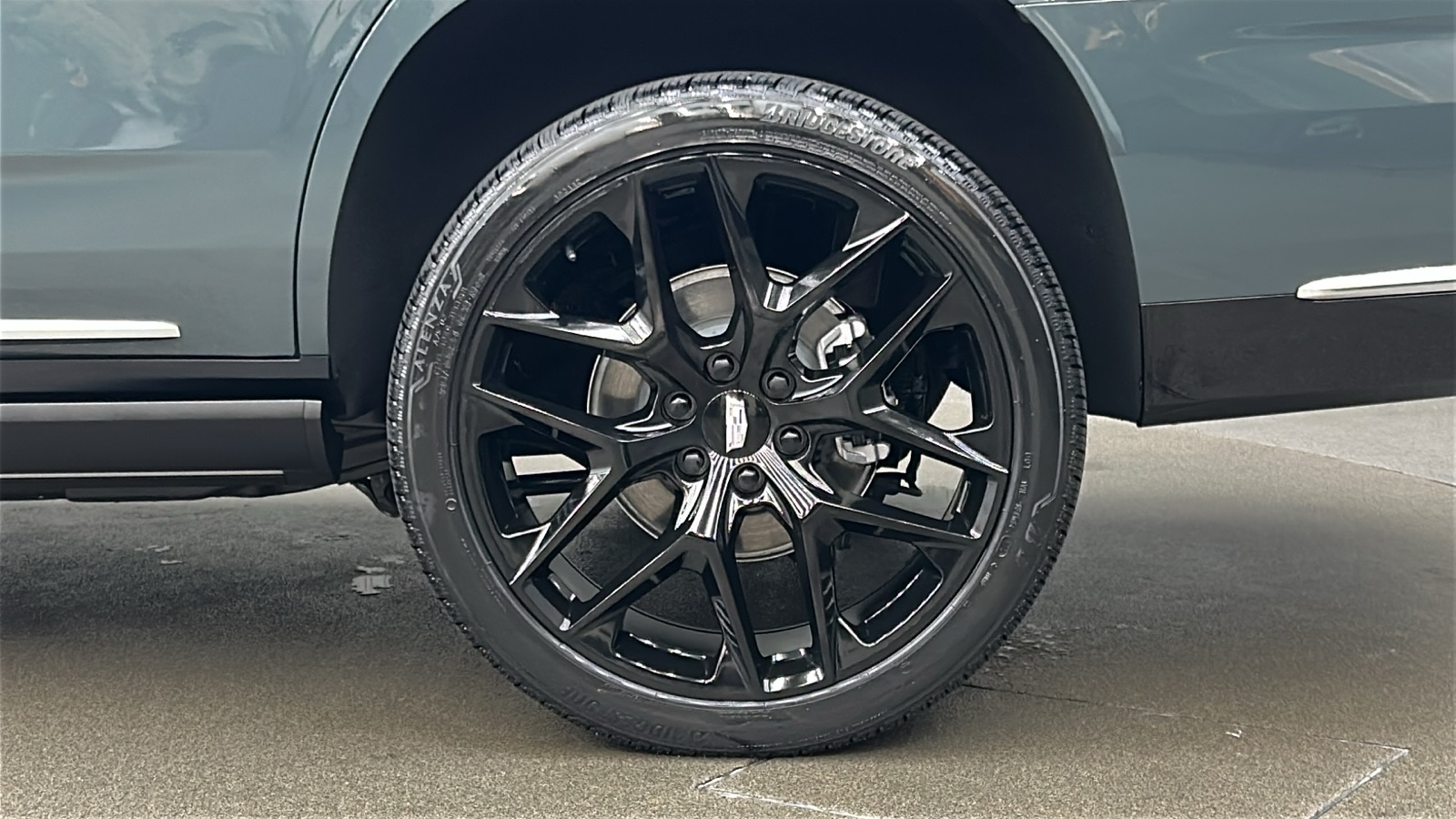 2025 Cadillac Escalade Premium Luxury photo 11