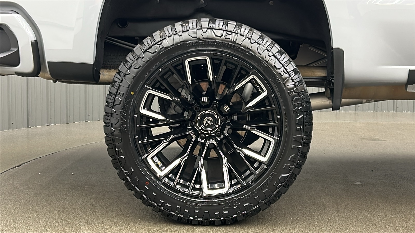 2024 Chevrolet Silverado 1500 RST Z71 photo 11