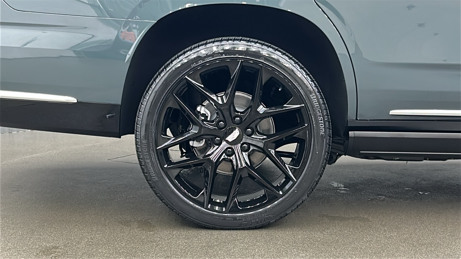 2025 Cadillac Escalade Premium Luxury photo 12
