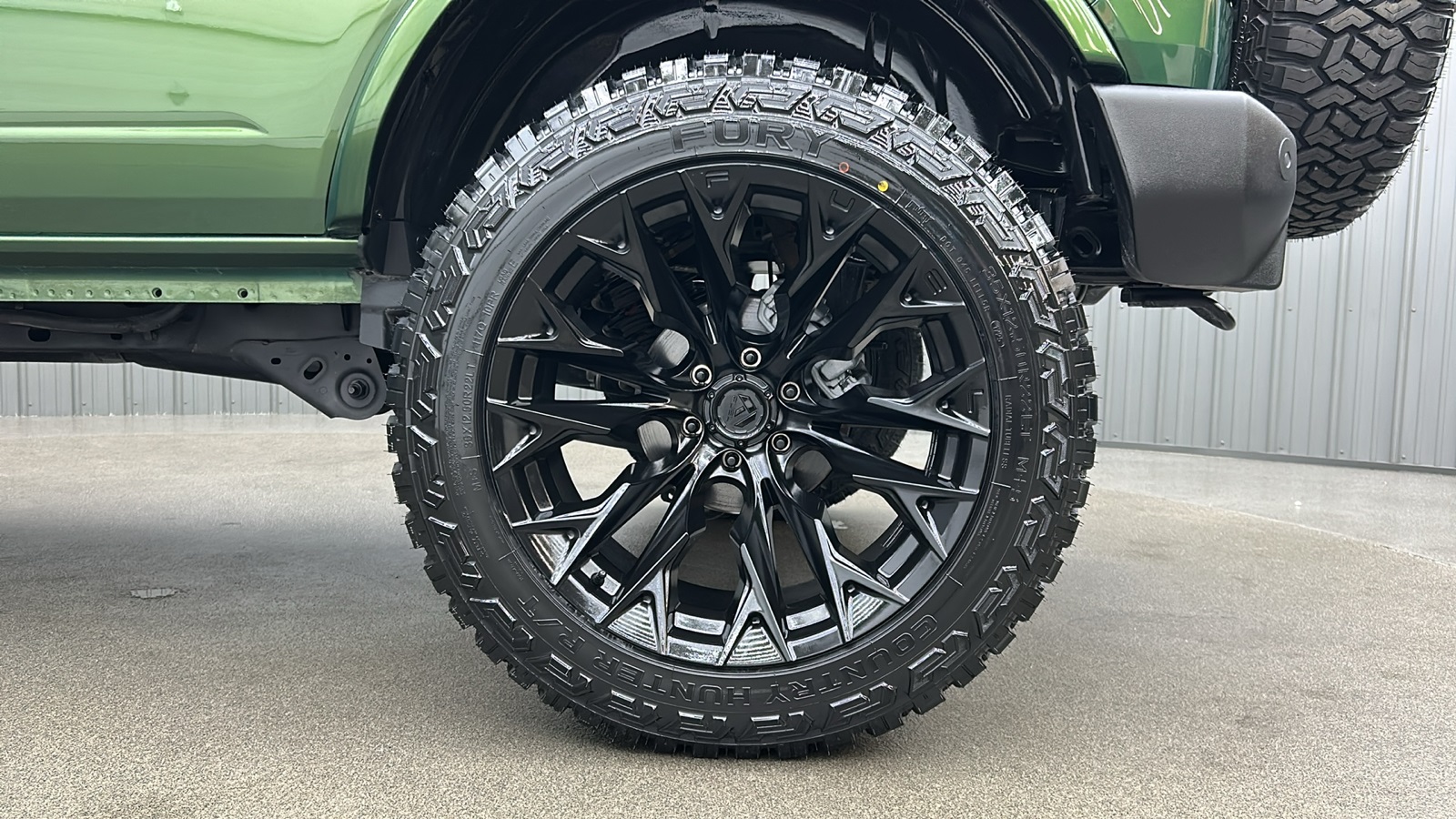 2022 Ford Bronco Outer Banks photo 12