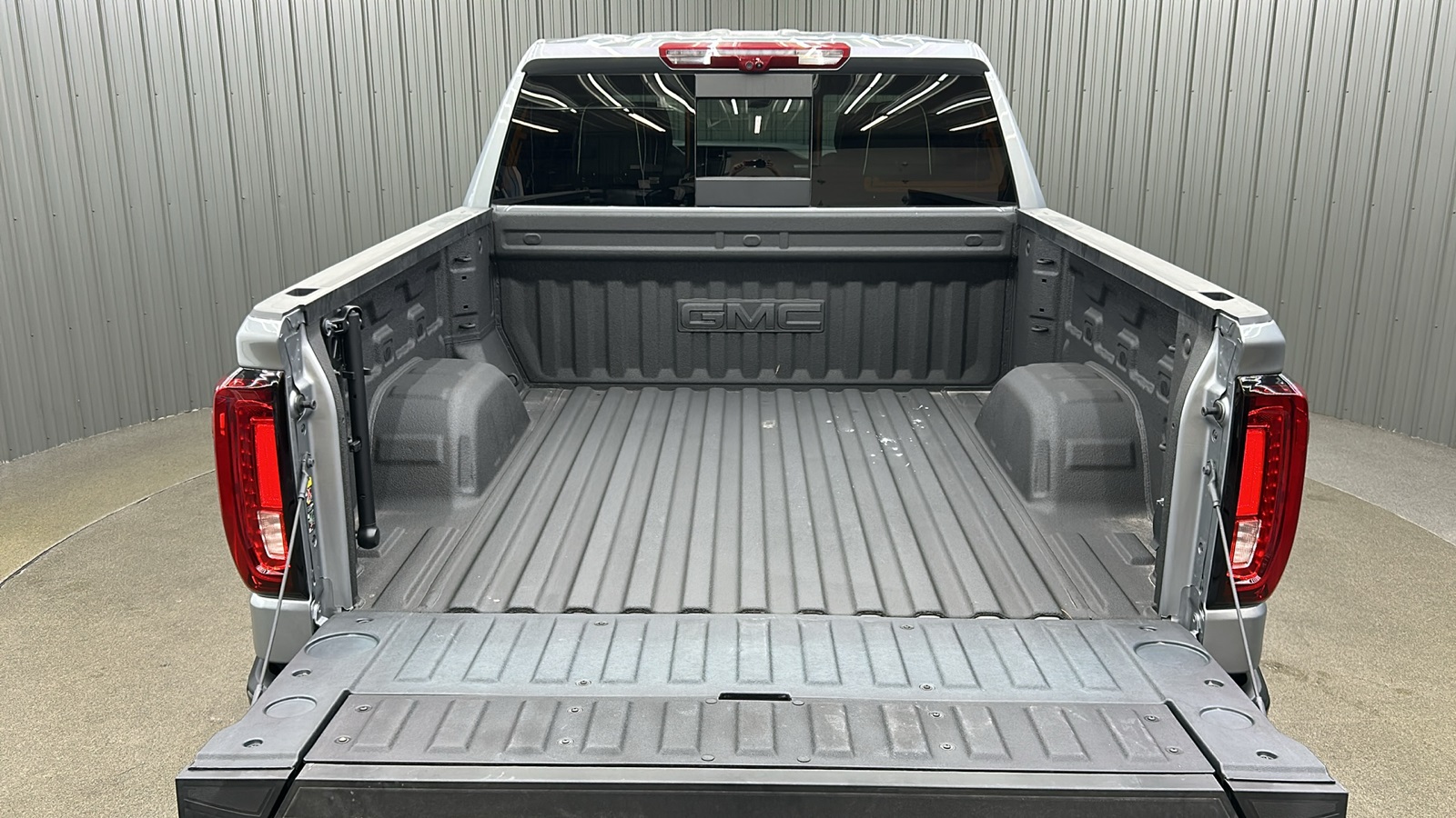 2025 Gmc Sierra 1500 AT4X photo 13