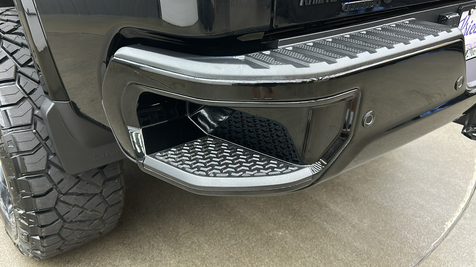 2024 Gmc Sierra HD AT4 photo 13