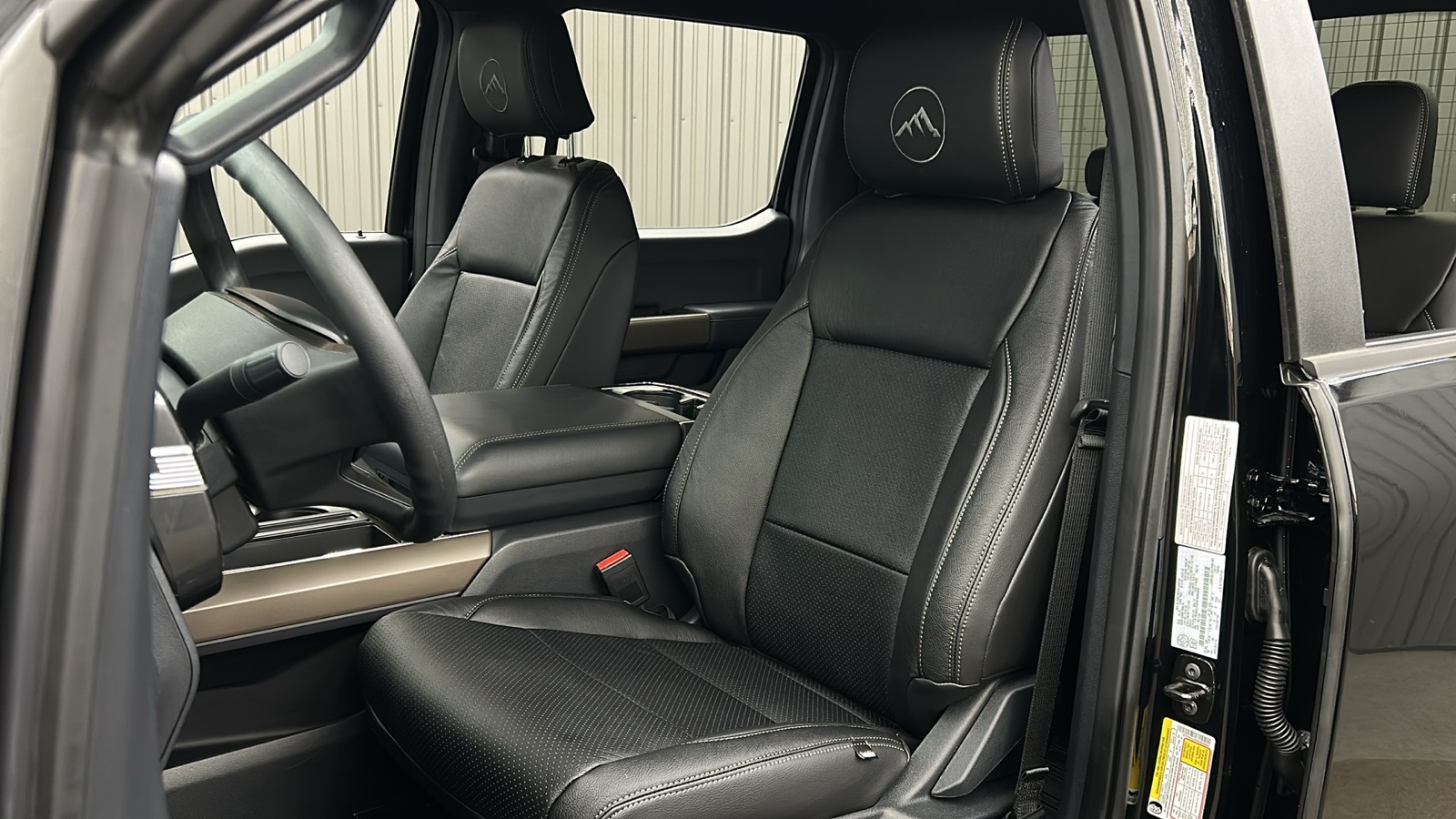 2024 Ford F-150 STX FX4 photo 17