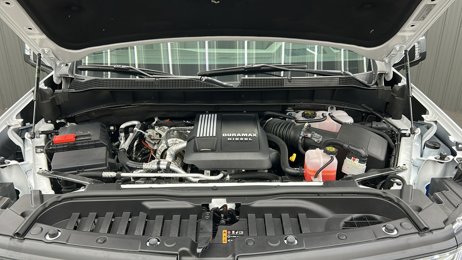 2025 Chevrolet Silverado 1500 LTZ photo 19