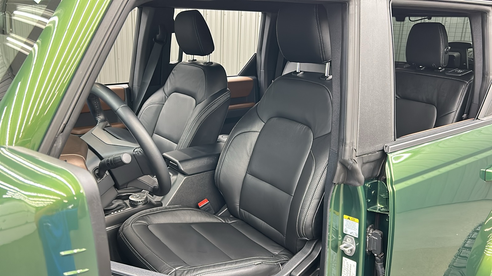 2022 Ford Bronco Outer Banks photo 18