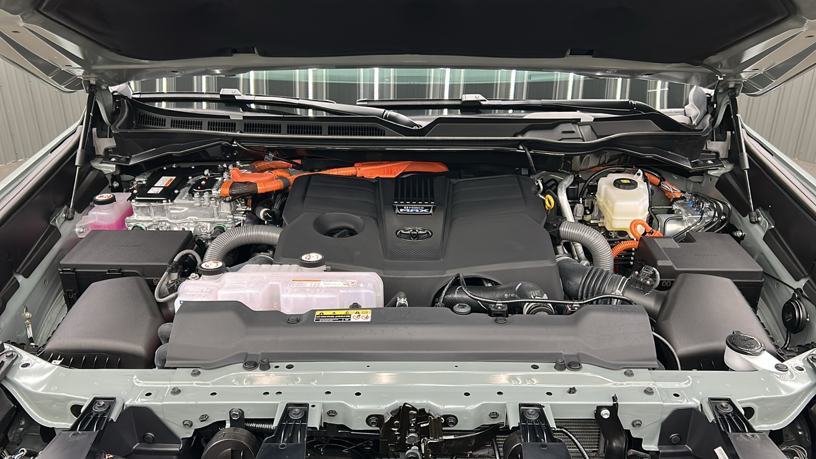 2025 Toyota Sequoia Platinum photo 17