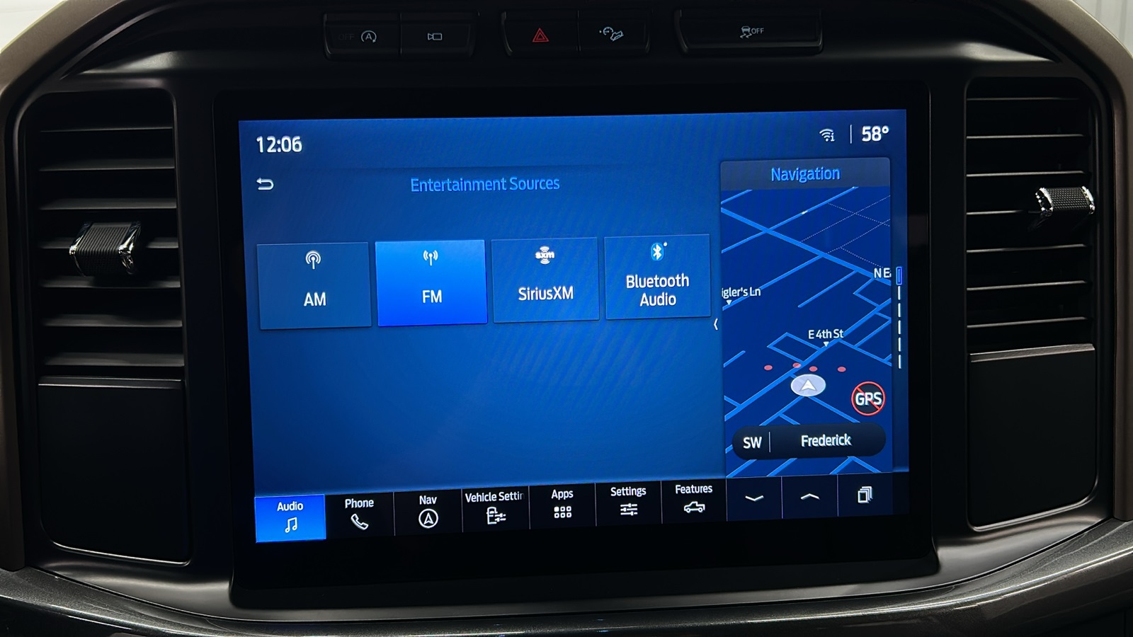 2024 Ford F-150 STX FX4 photo 26