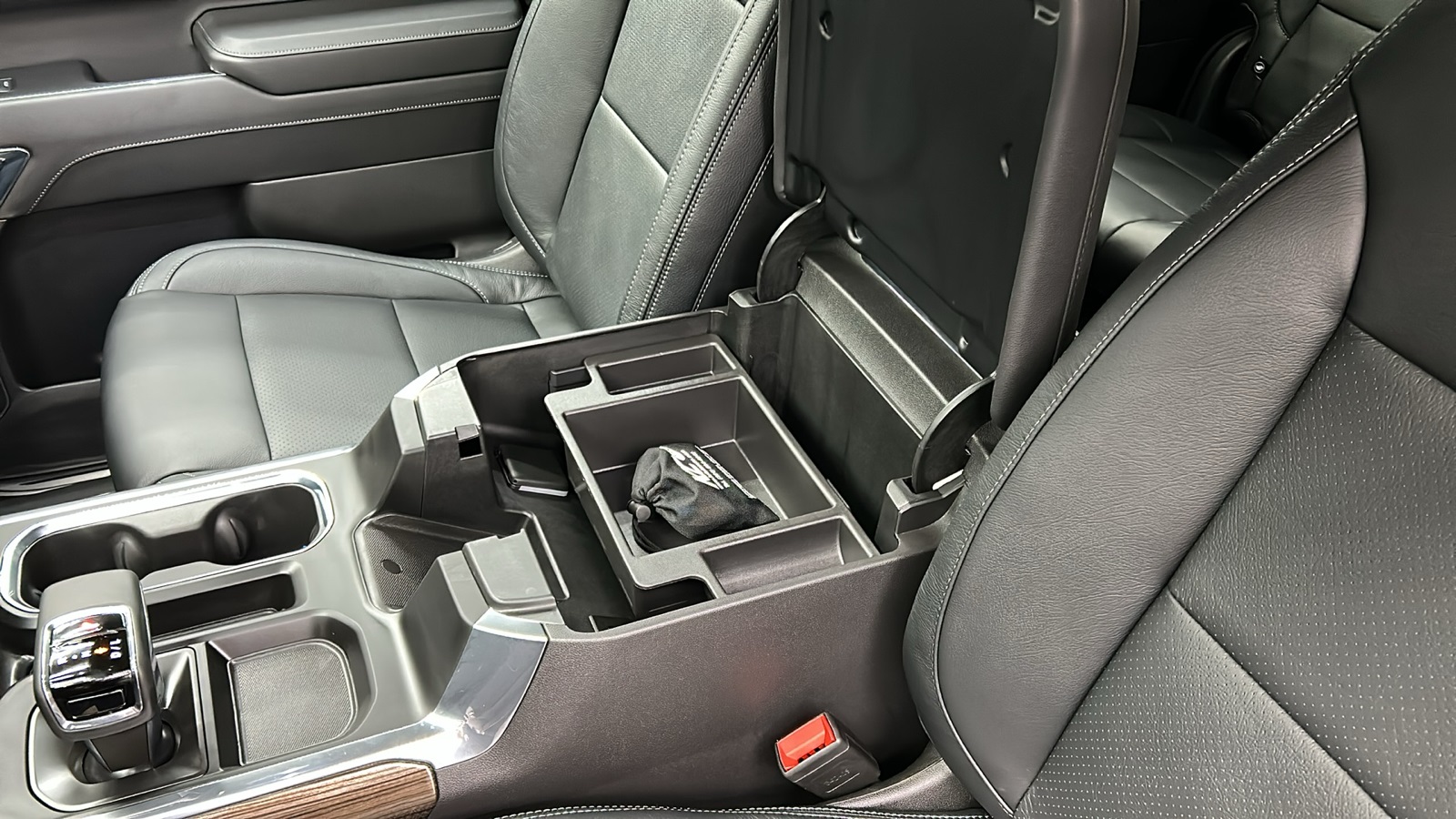 2024 Chevrolet Silverado 1500 LT Trail Boss photo 26