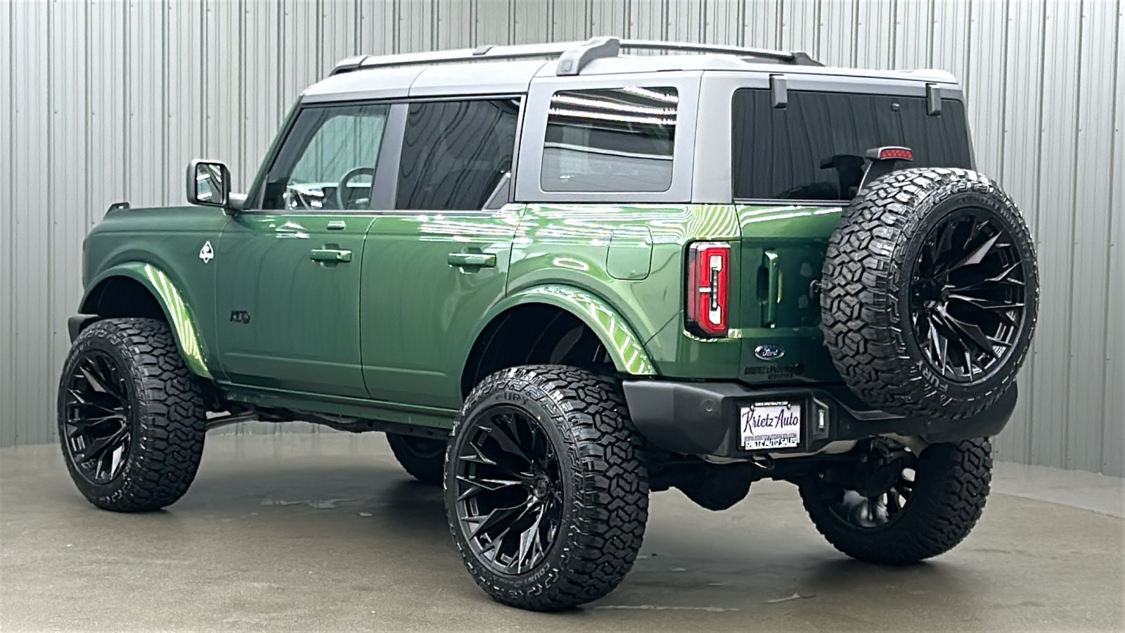 2022 Ford Bronco Outer Banks photo 3