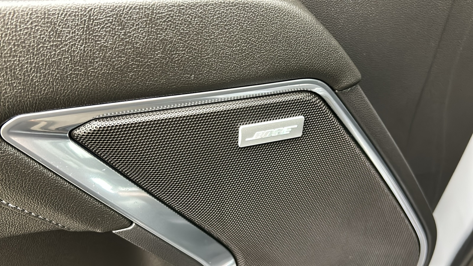 2024 Chevrolet Silverado 1500 RST Z71 photo 30