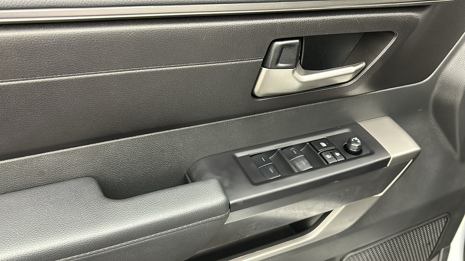 2024 Toyota Tundra SR5 photo 29