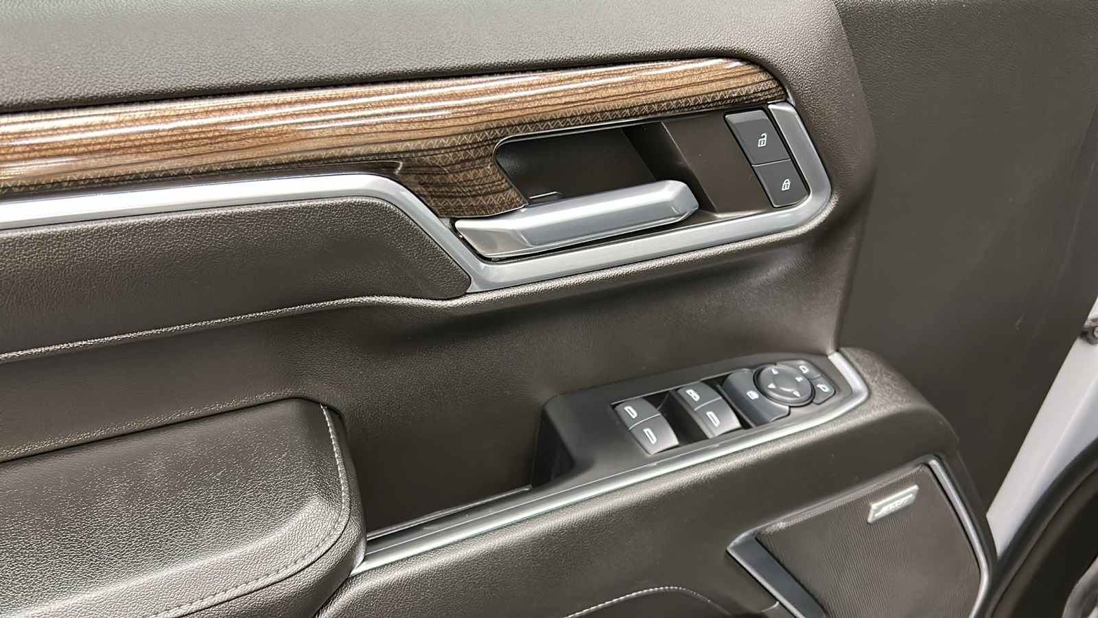 2024 Chevrolet Silverado 1500 RST Z71 photo 31