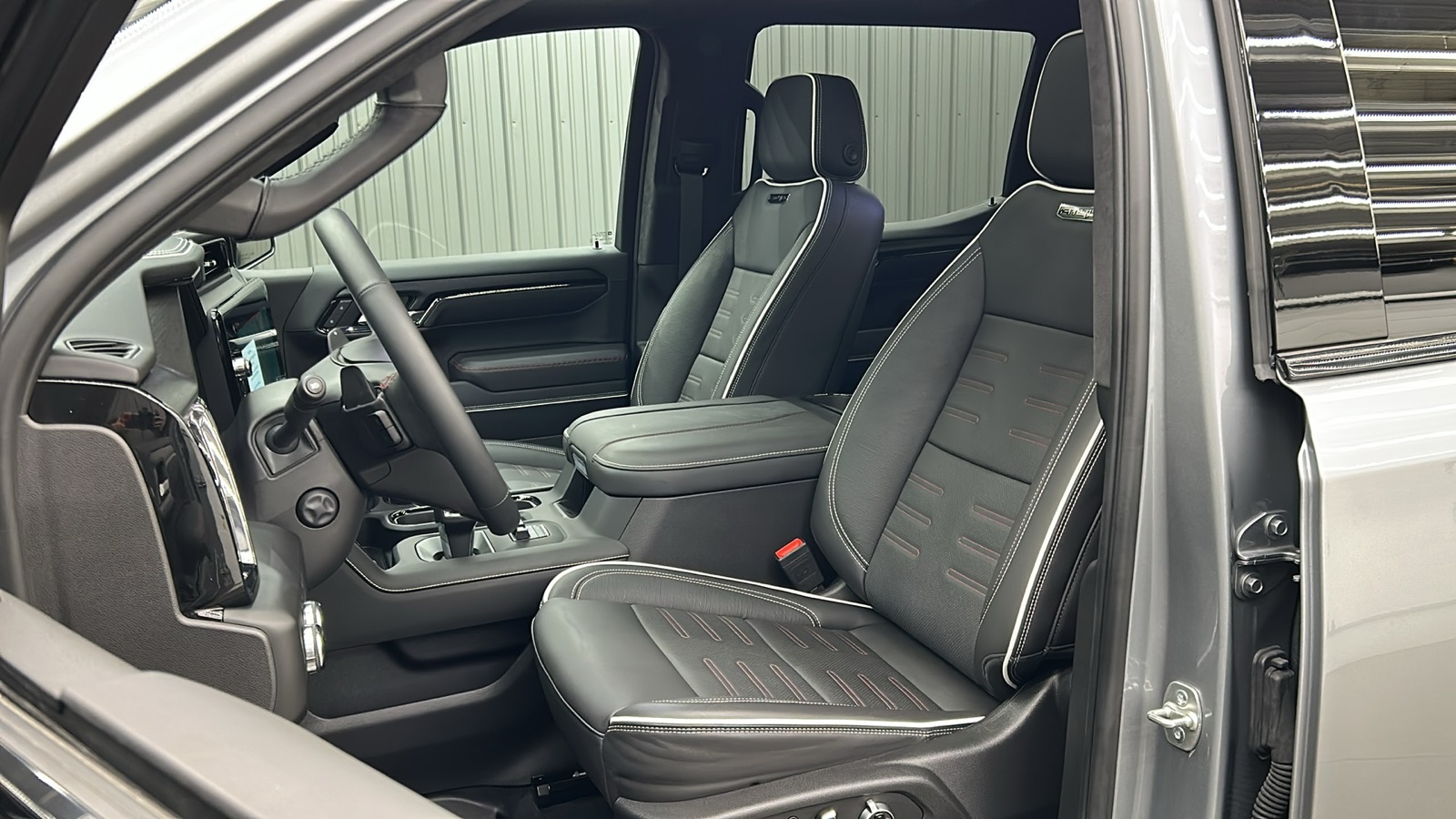 2025 Gmc Sierra 1500 AT4X photo 32