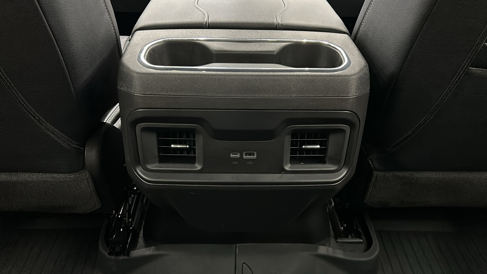 2024 Chevrolet Silverado 1500 LT Trail Boss photo 33