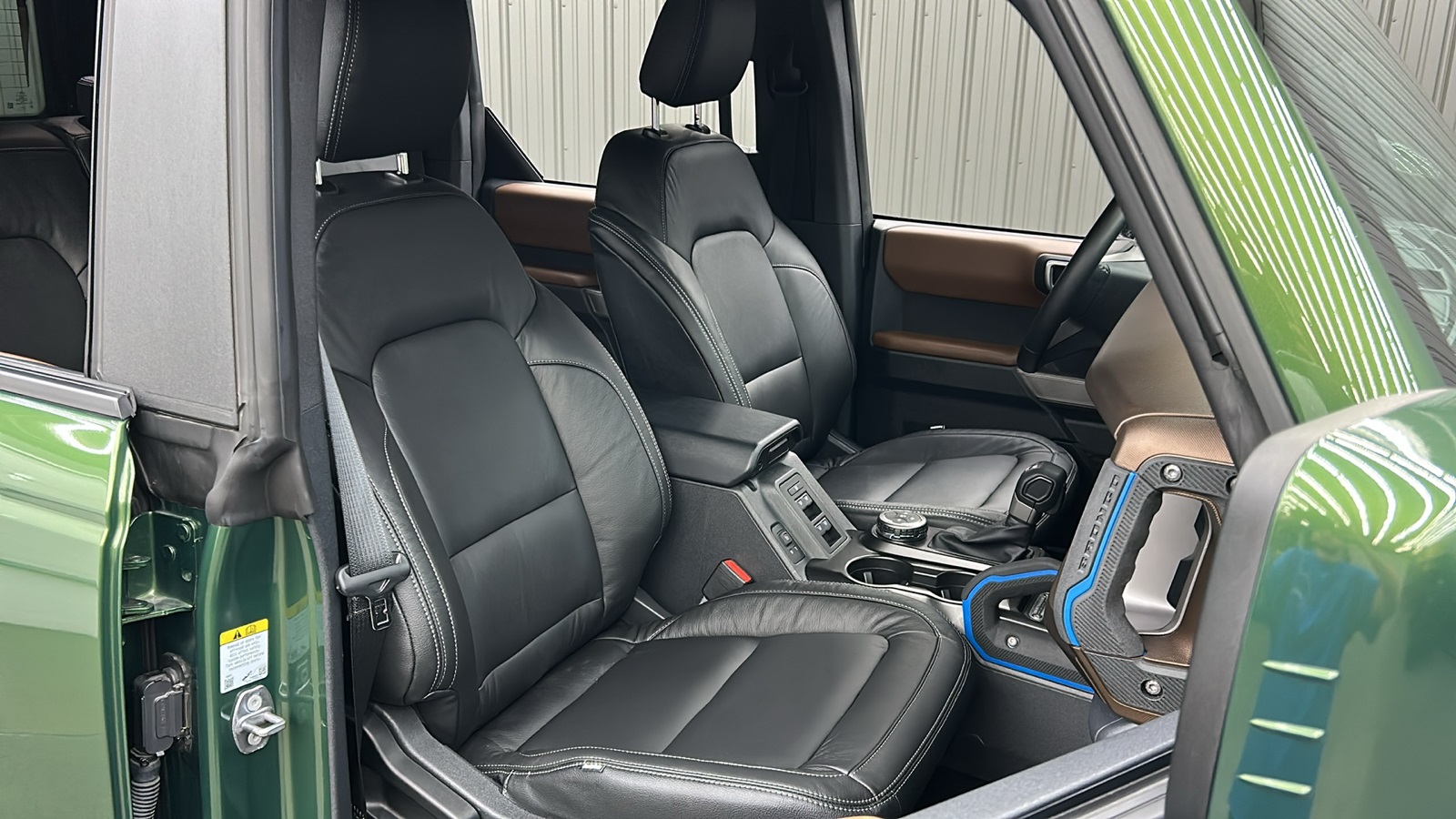 2022 Ford Bronco Outer Banks photo 35