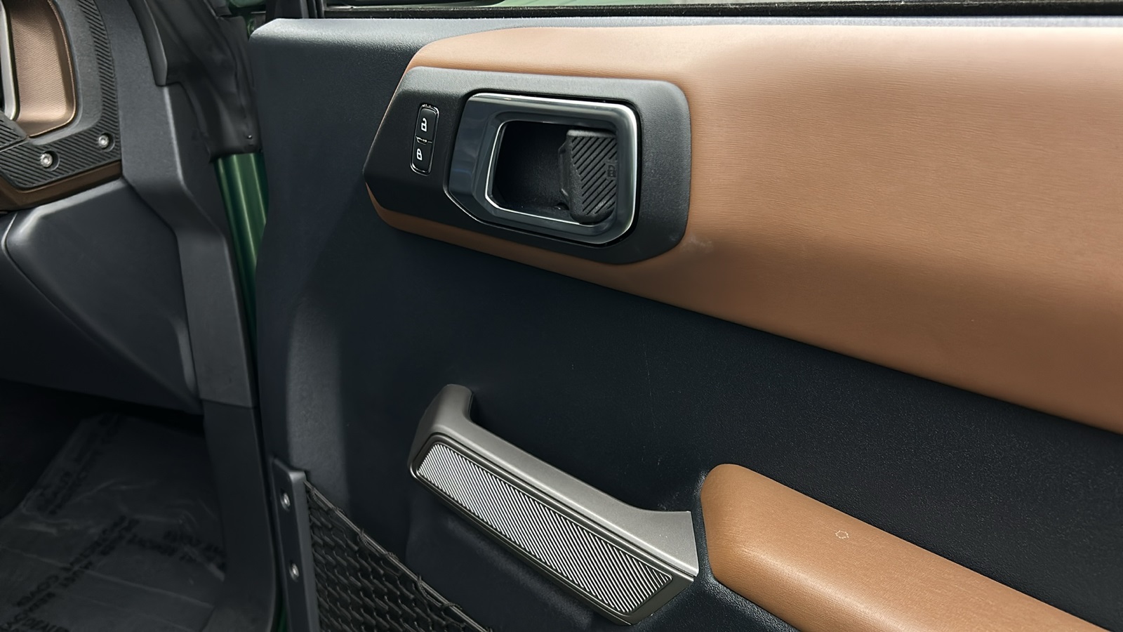 2022 Ford Bronco Outer Banks photo 36