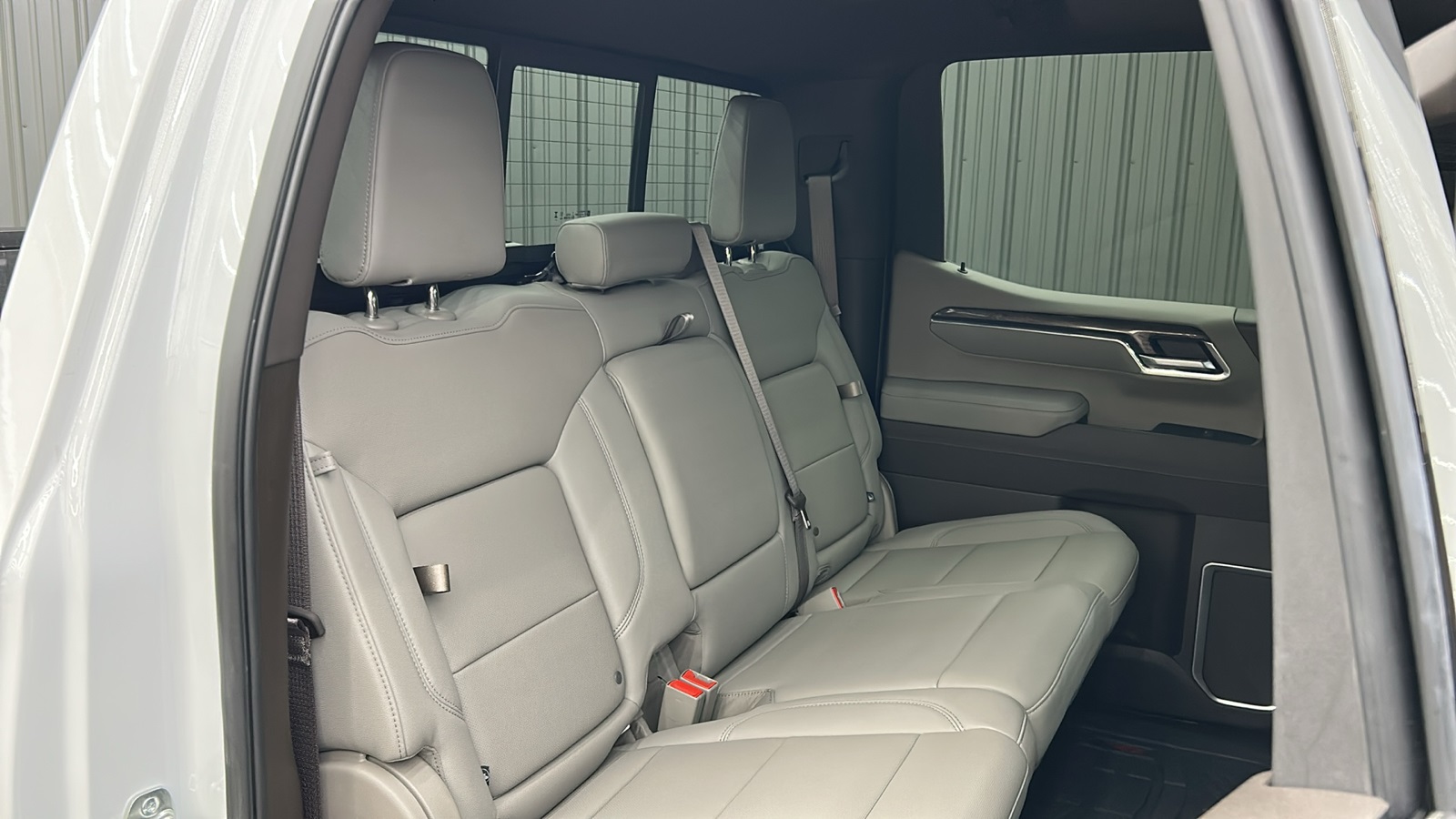2025 Chevrolet Silverado 1500 LTZ photo 38