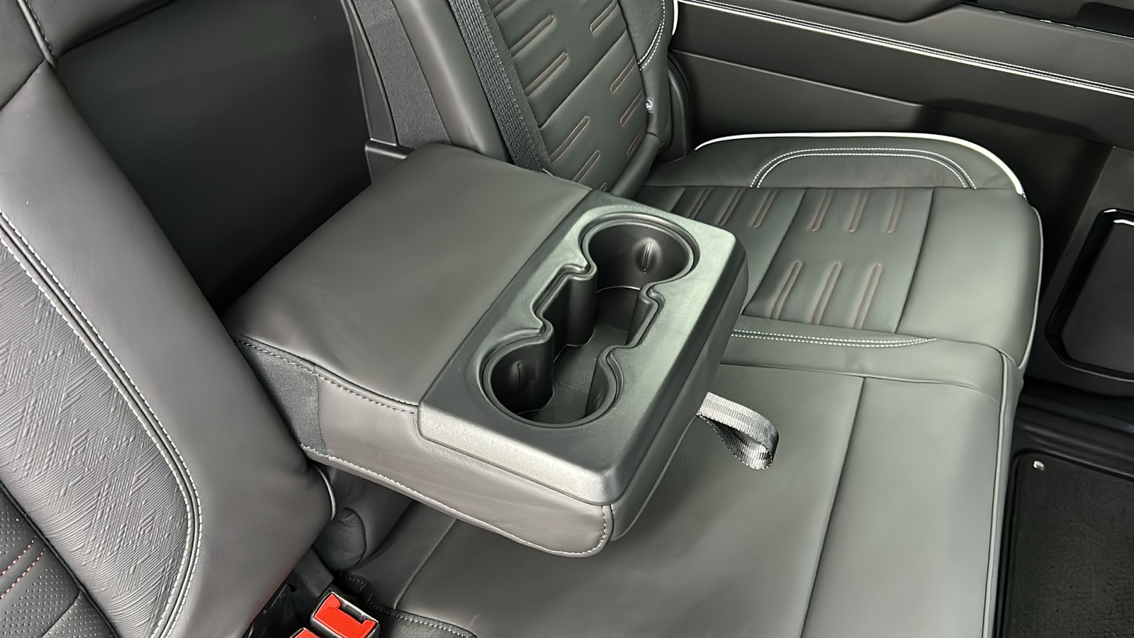 2025 Gmc Sierra 1500 AT4X photo 41