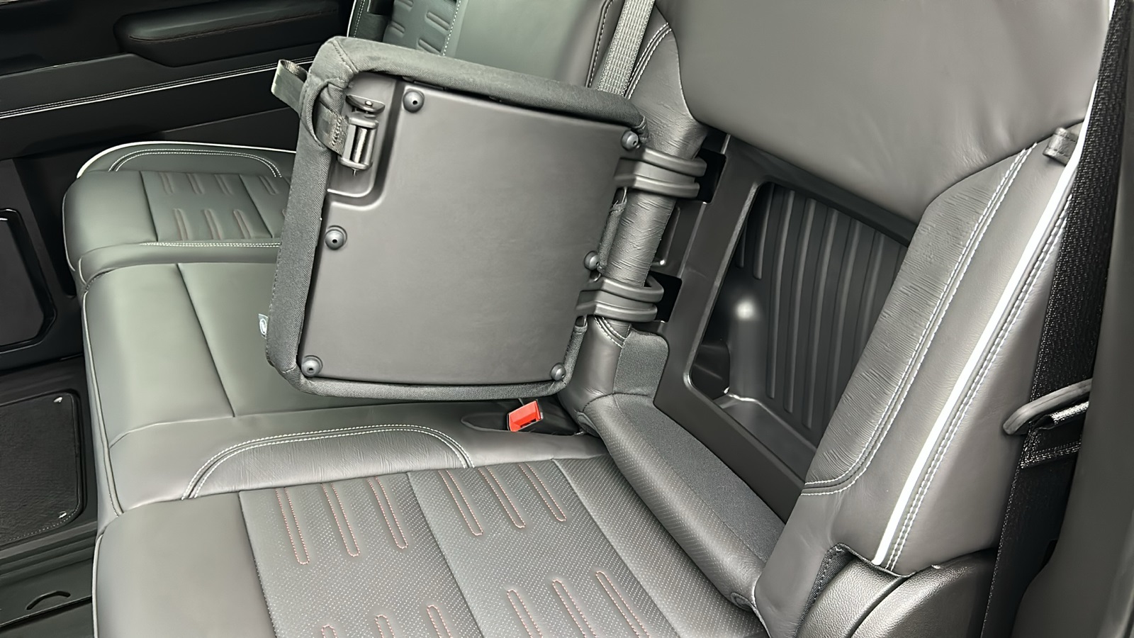2025 Gmc Sierra 1500 AT4X photo 42