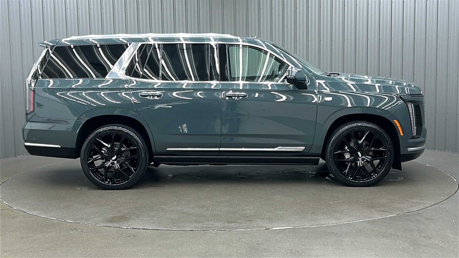 2025 Cadillac Escalade Premium Luxury photo 6
