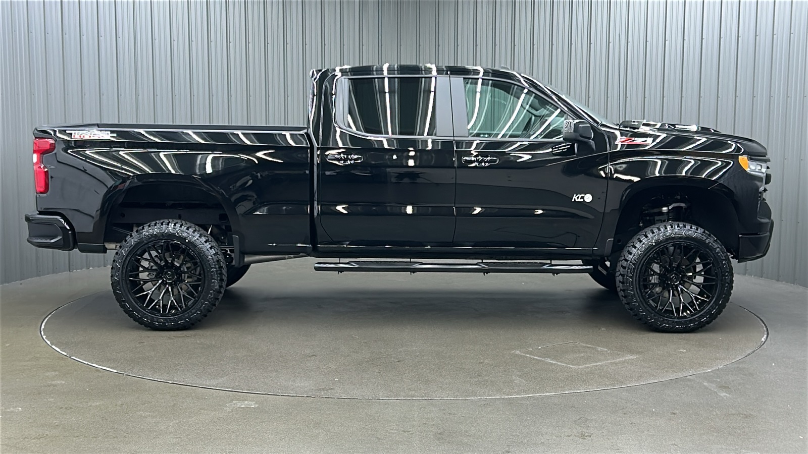 2024 Chevrolet Silverado 1500 LT Trail Boss photo 6