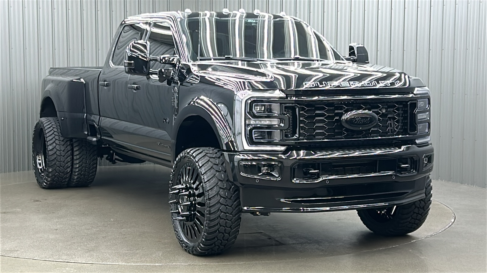 2025 Ford F-450 photo 7