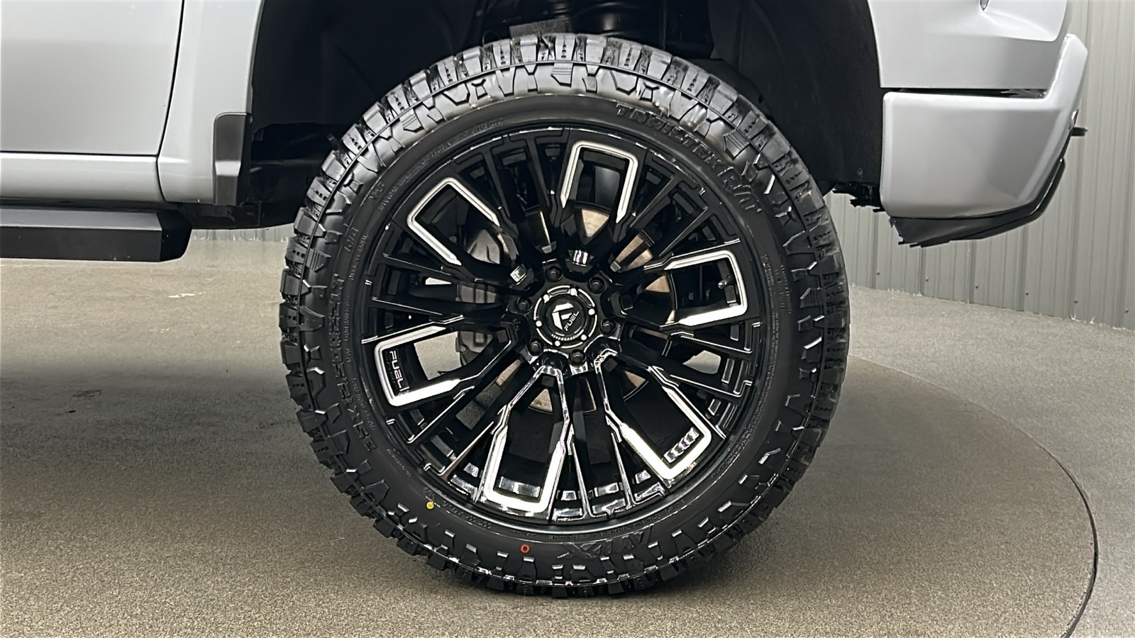 2024 Chevrolet Silverado 1500 RST Z71 photo 9