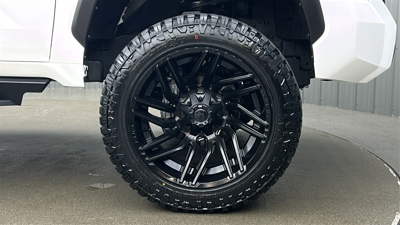 2024 Toyota Tundra SR5 photo 9