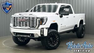 Lifted 2024 GMC Sierra 3500HD Denali Reserve Short Bed w/ Tech & Sunroof