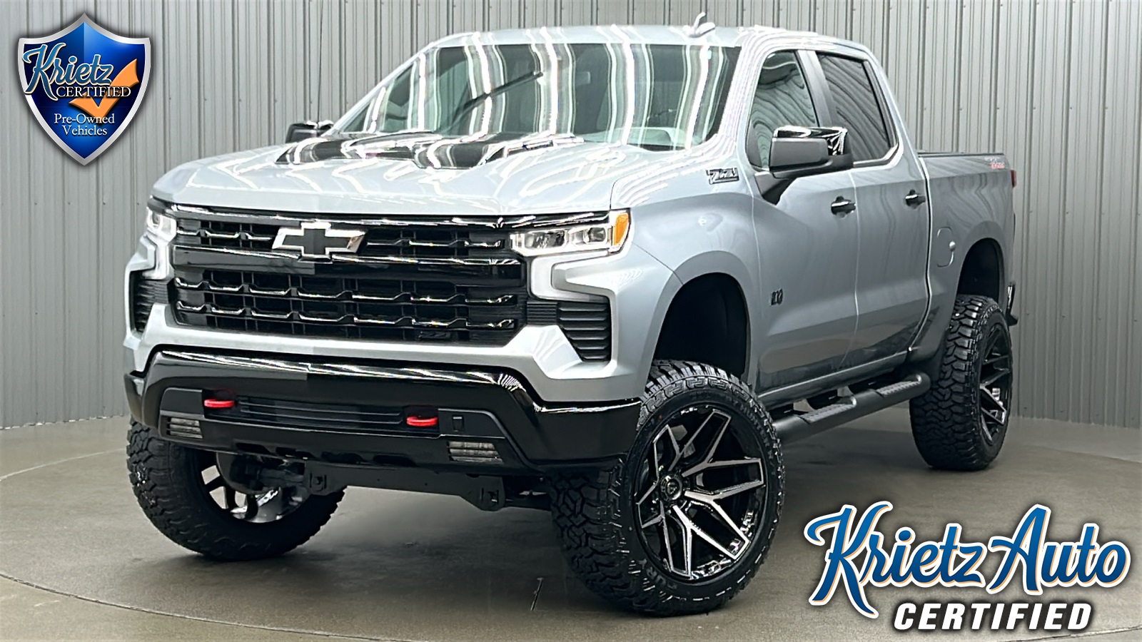 Lifted 2025 Chevrolet Silverado 1500 LT Trail Boss Short Bed w/ Convenience 2