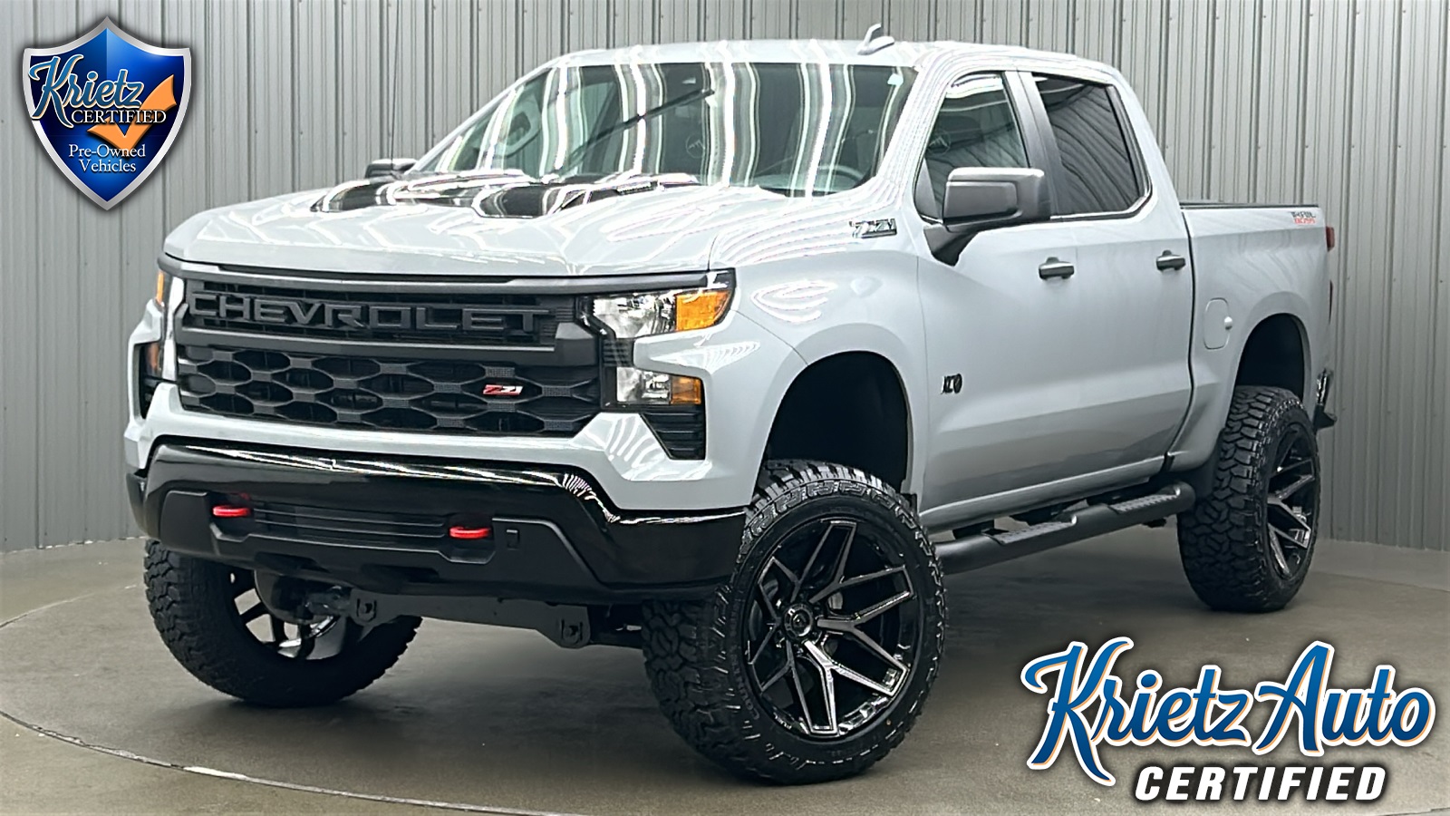 Lifted 2025 Chevrolet Silverado 1500 Custom Trail Boss Short Bed w/ Dark Essentials