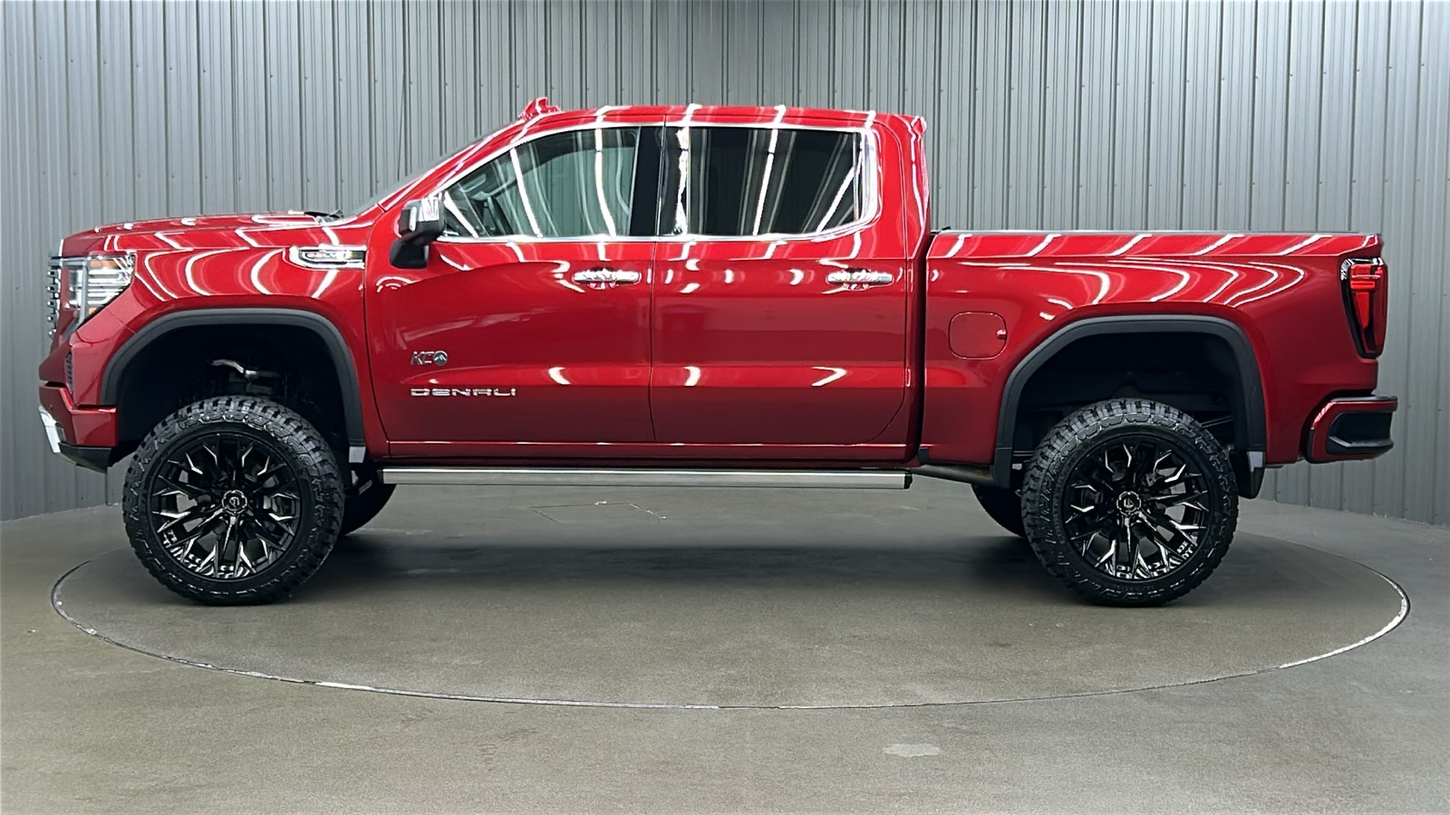 2022 Gmc Sierra 1500 Denali photo 2