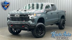 Lifted 2025 Chevrolet Silverado 1500 LT Trail Boss Short Bed w/ Convenience 2 & Sunroof