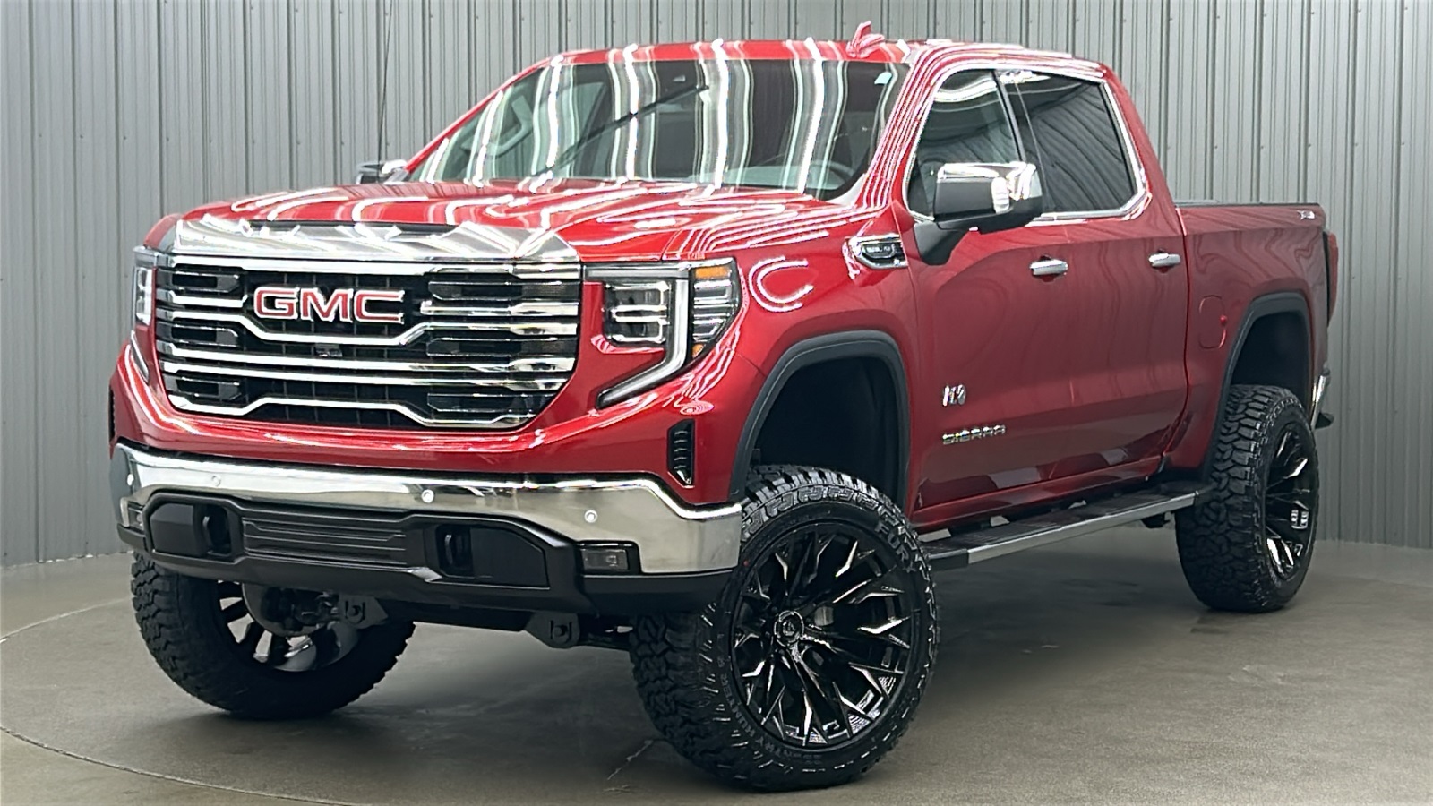 2025 GMC Sierra 1500 SLT's photo