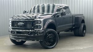 Lifted 2025 Ford F-450SD Platinum PLUS FX4 Long Bed w/ COLORMATCH, 773A & Moonroof