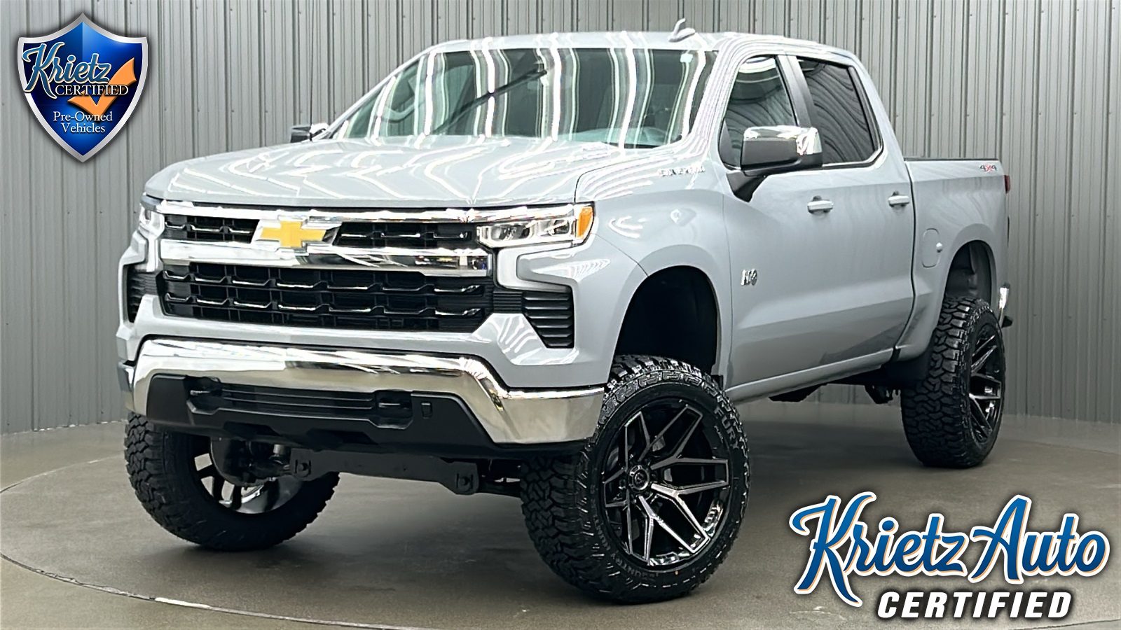 Lifted 2024 Chevrolet Silverado 1500 LT Short Bed w/ Convenience