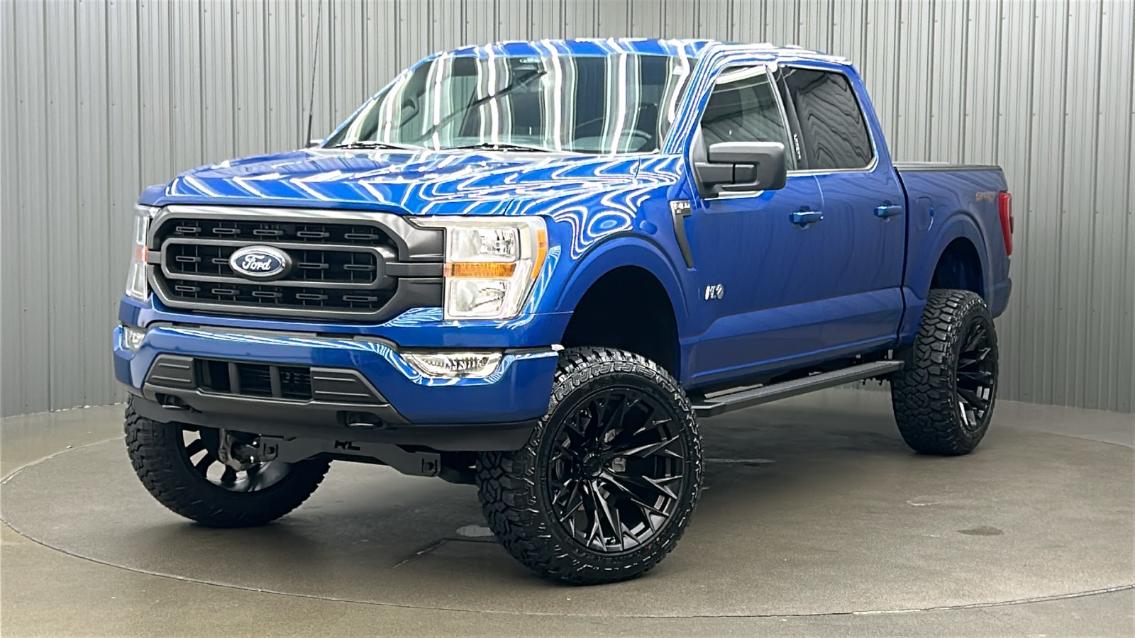 2022 Ford F-150 XLT's photo