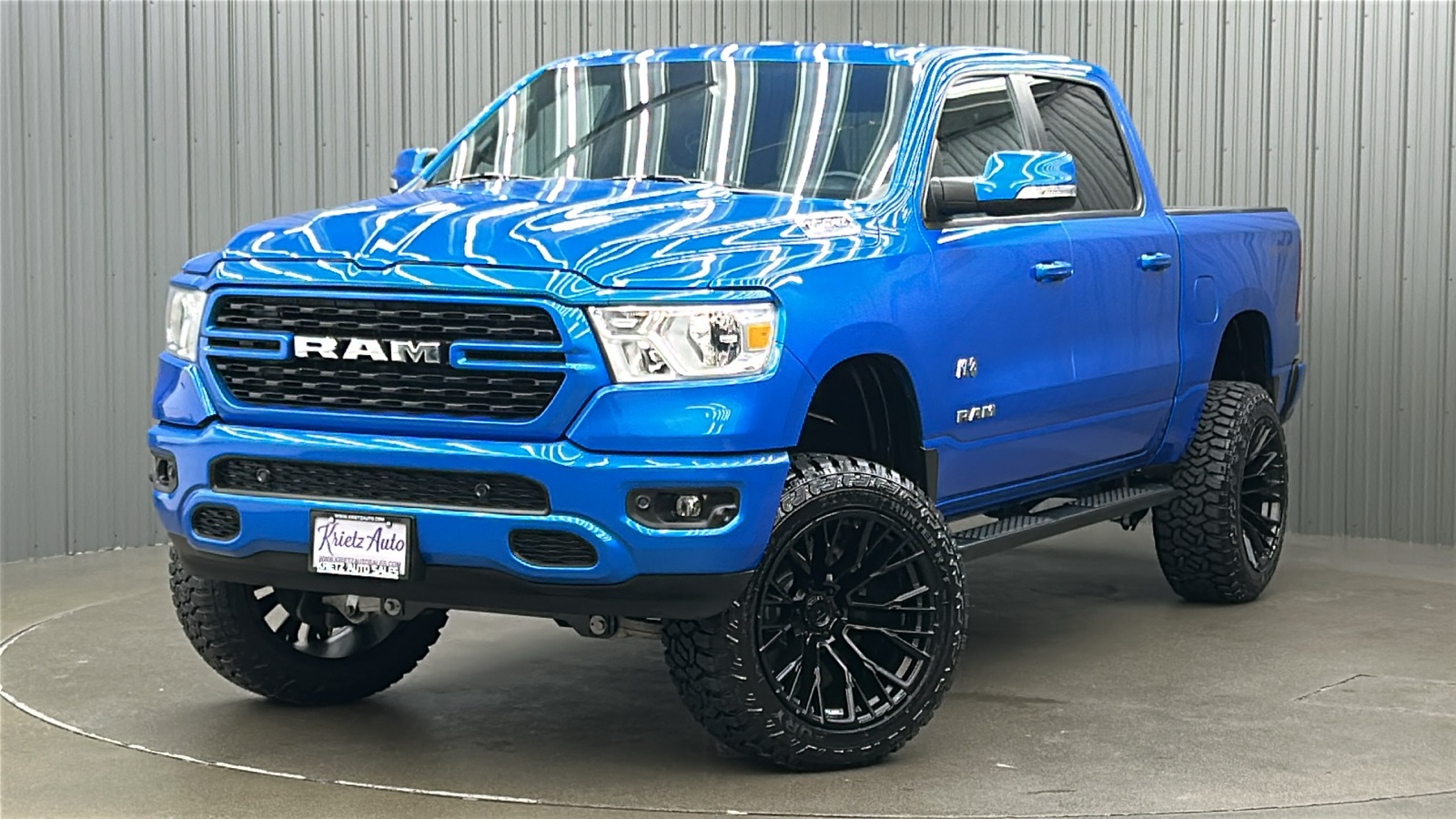 Lifted 2022 Ram 1500 Big Horn/Lone Star Sport Package Short Bed w/ Level 2