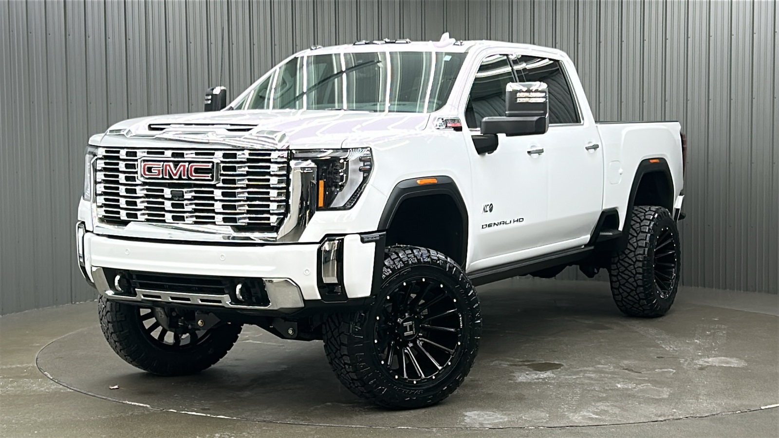 2025 GMC Sierra 3500HD Denali's photo