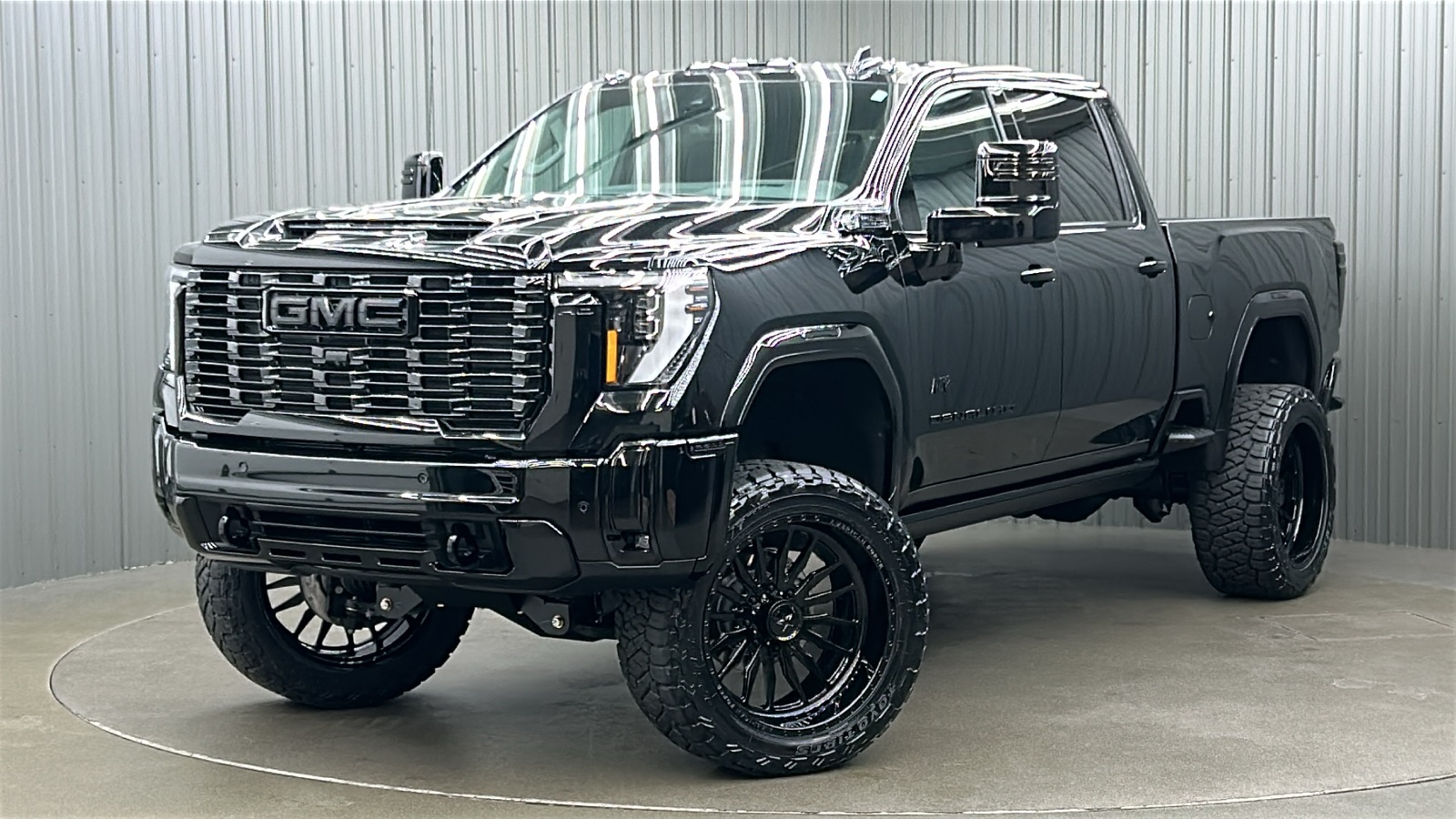 2025 GMC Sierra 3500HD Denali's photo